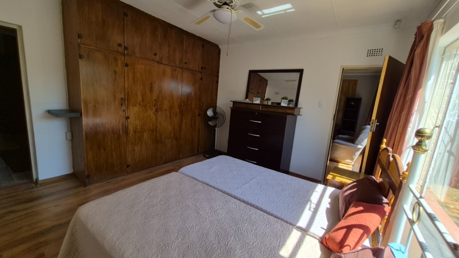 5 Bedroom Property for Sale in Fichardt Park Free State